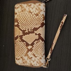 Michael Kors Wrist Wallet